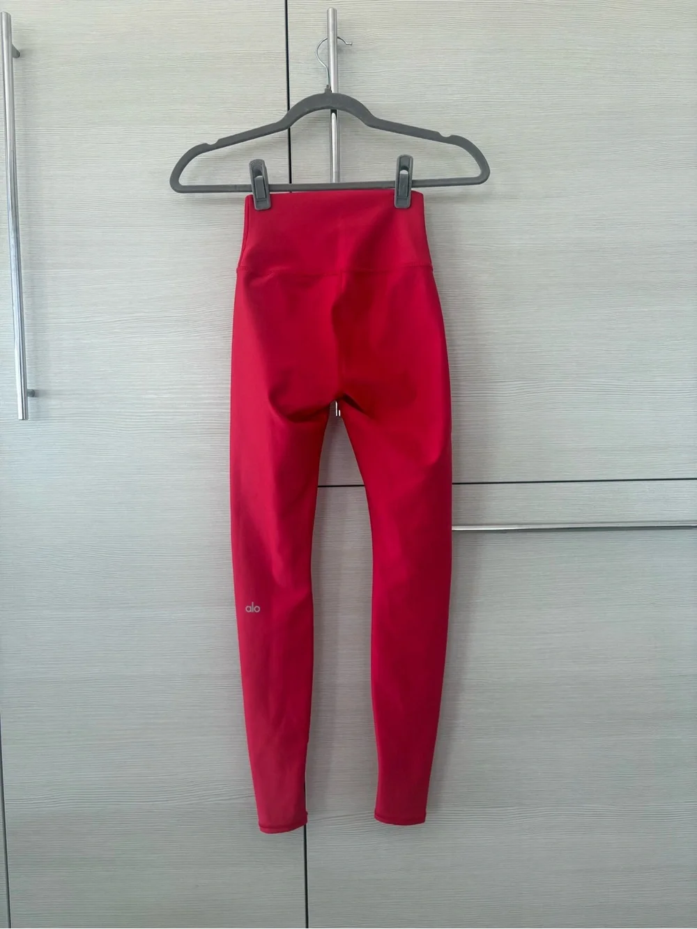 Alo Yoga Red 7/8 High-Waist Airlift Legging